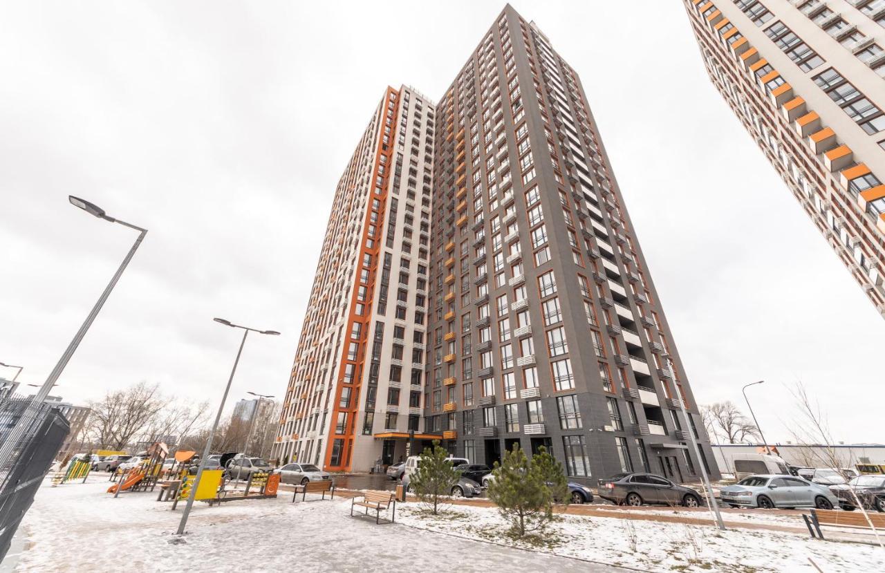 Лучшие Апартаменты На 2 Этаже В Жк Seven Kiev Ngoại thất bức ảnh